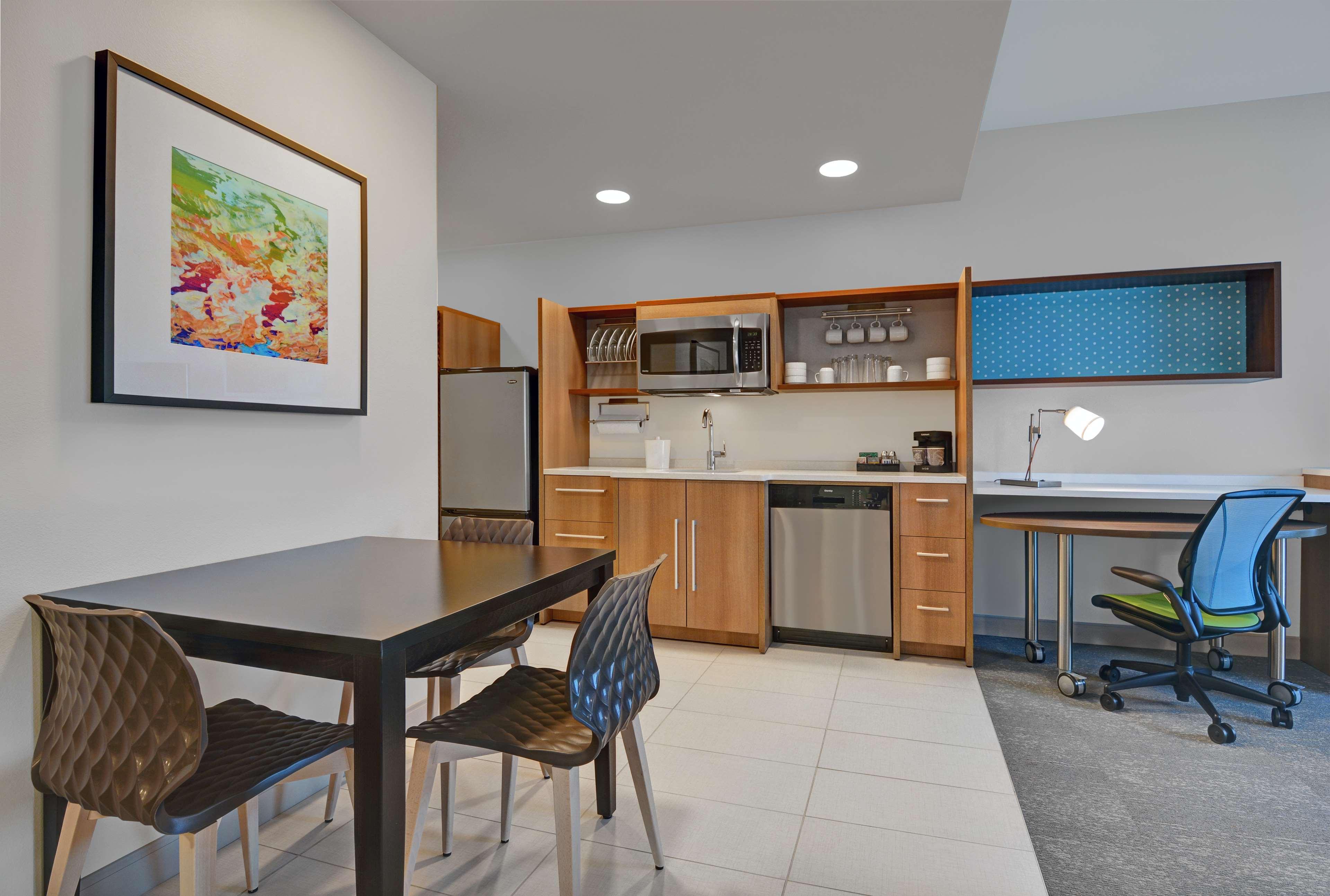 Home2 Suites By Hilton Fort Myers Colonial Blvd Exterior photo