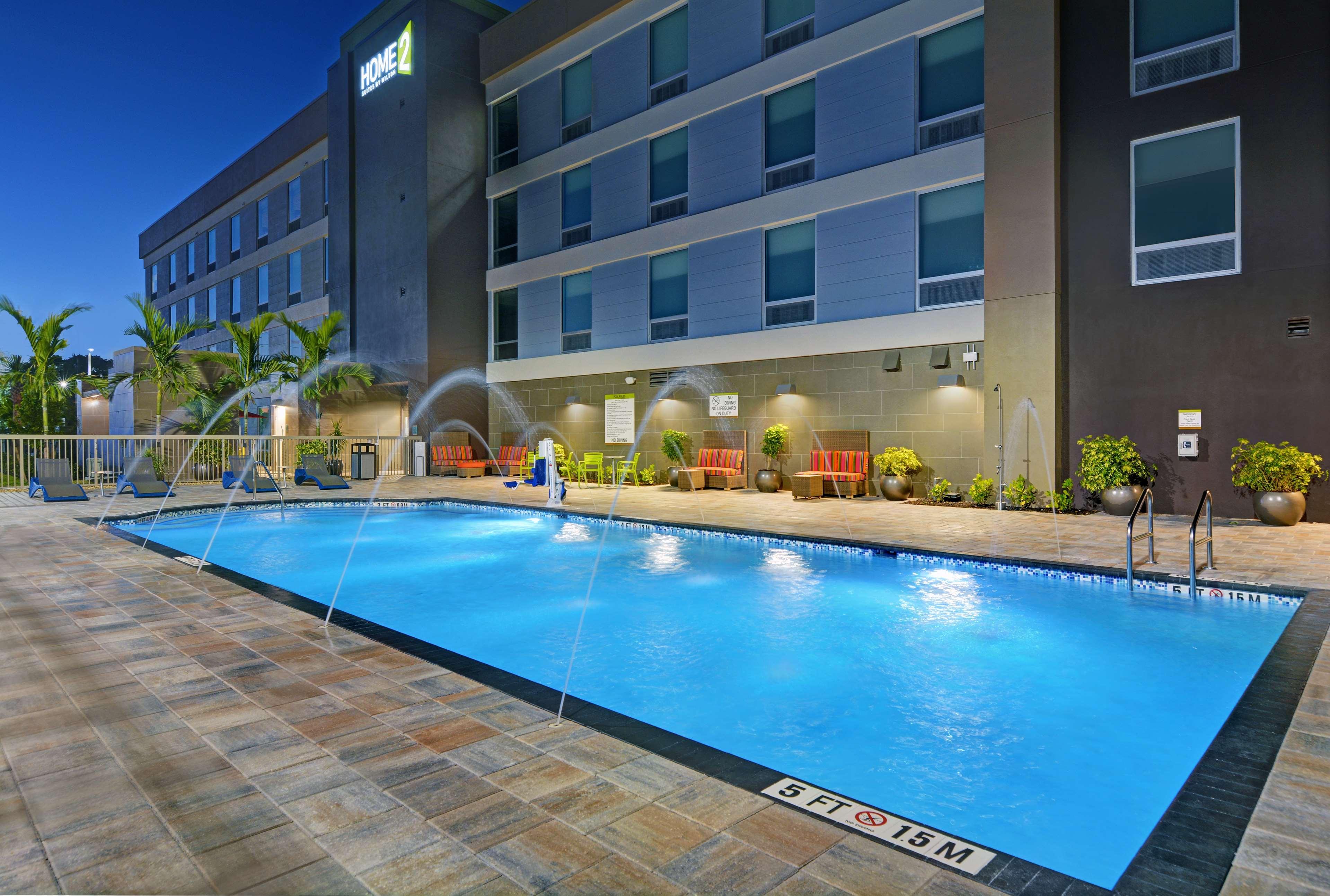 Home2 Suites By Hilton Fort Myers Colonial Blvd Exterior photo