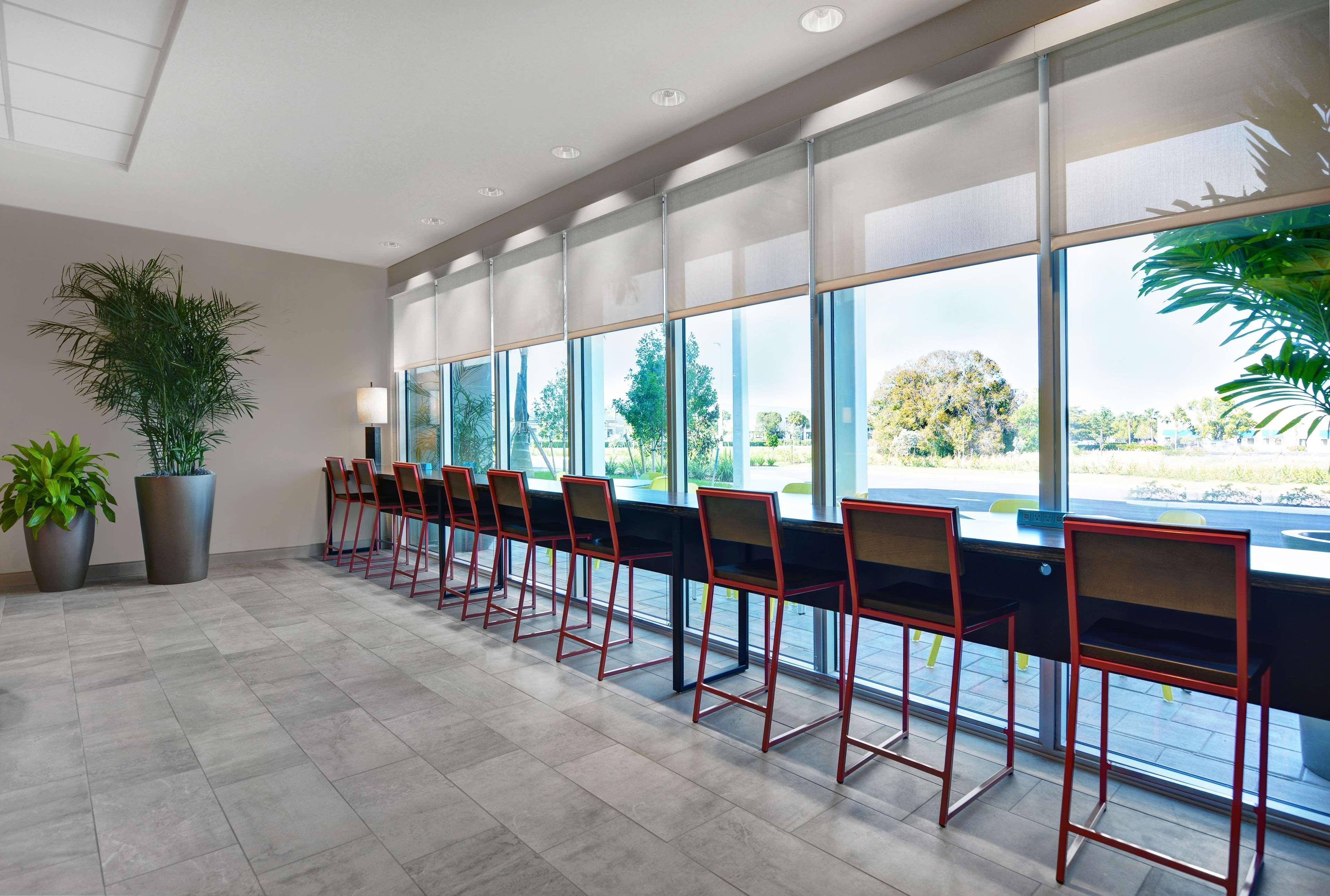 Home2 Suites By Hilton Fort Myers Colonial Blvd Exterior photo