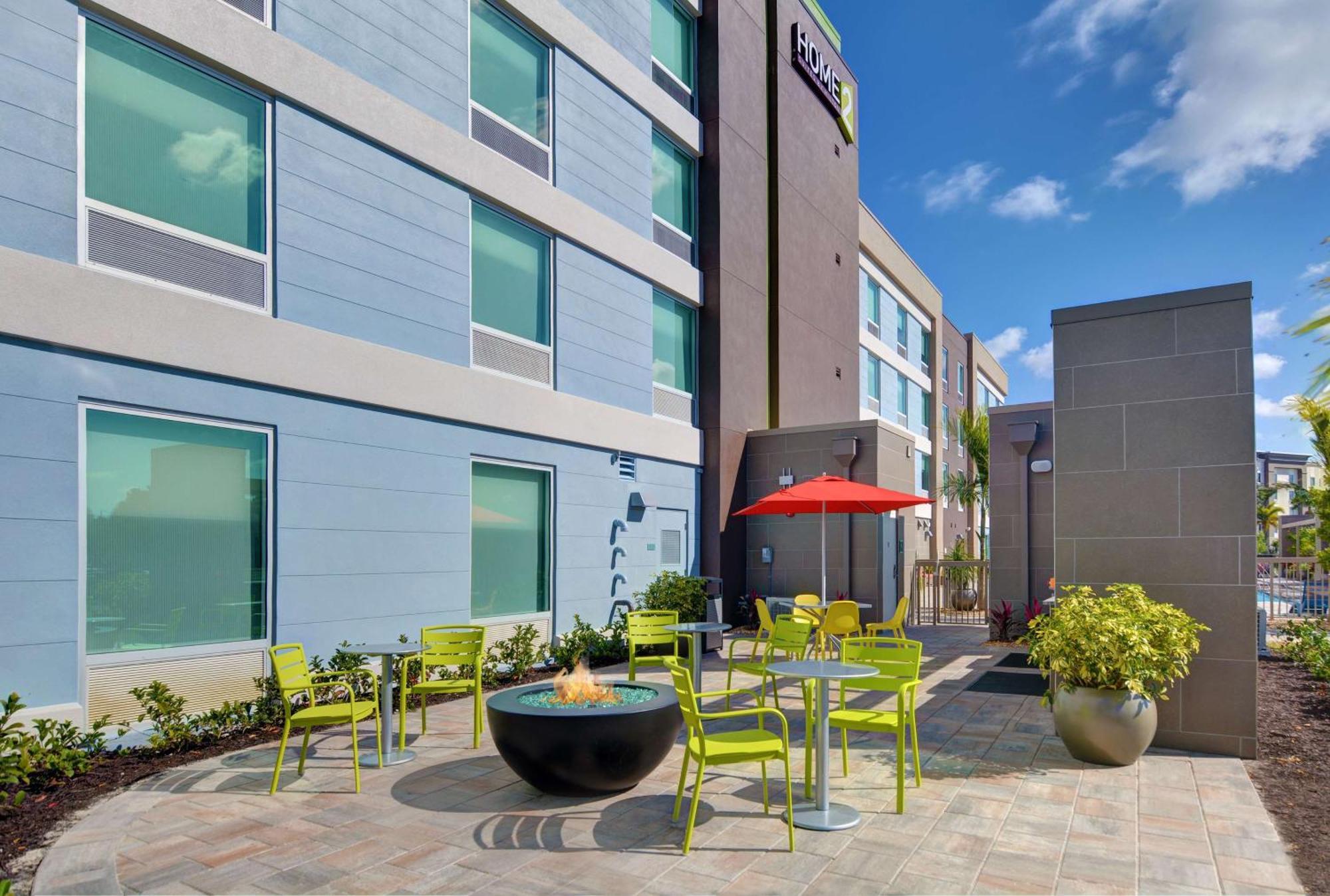 Home2 Suites By Hilton Fort Myers Colonial Blvd Exterior photo